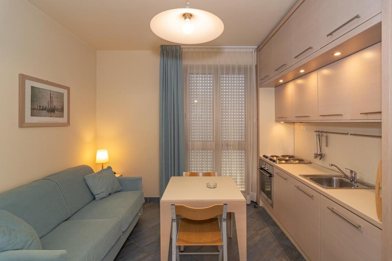 Hotel Brunella Lido di Camaiore Buitenkant foto